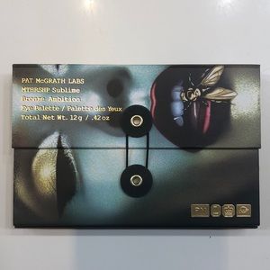 Pat McGrath LABS eyeshadow palette
